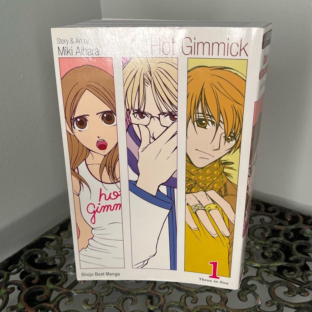 SHOJO BEAT Hot Gimmick Viz Big Volumes 1-3 by Miki Aihara